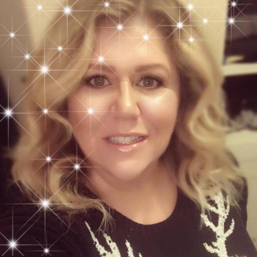 Meet your Posher, Violet